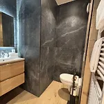 -1331- A Louer Hotel